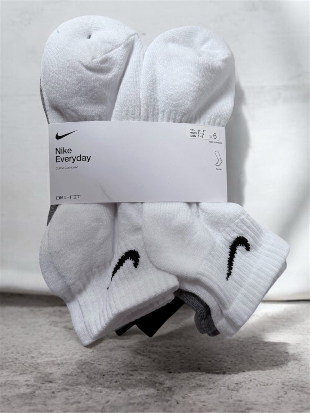 Nike Ankle Athletic Socks - White ,Black ,gray. Set of 6